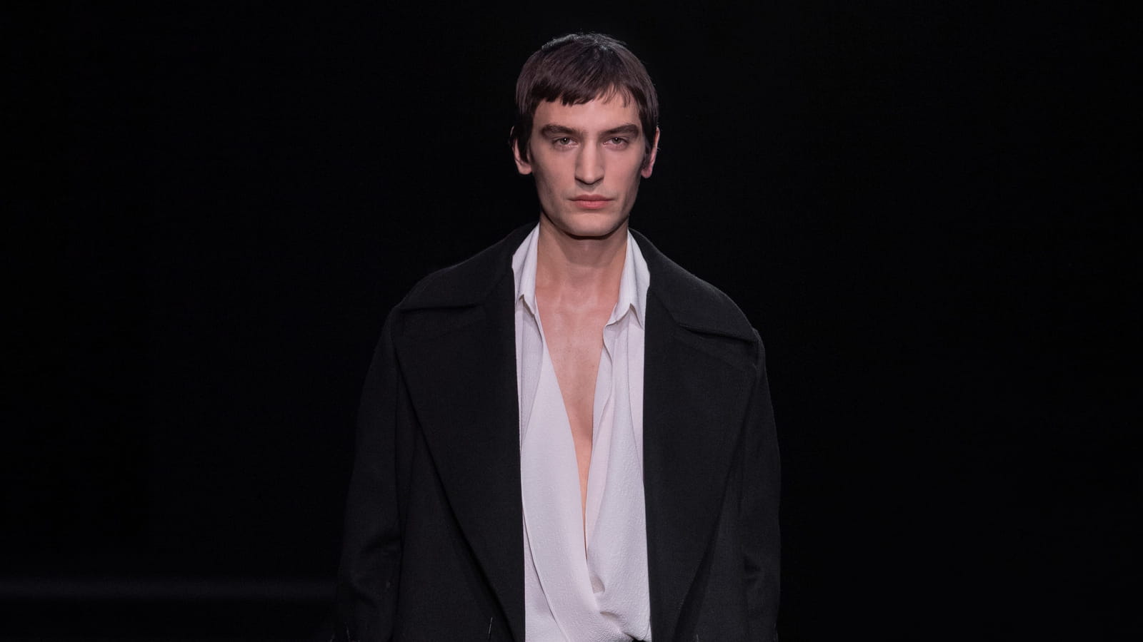 Look 32