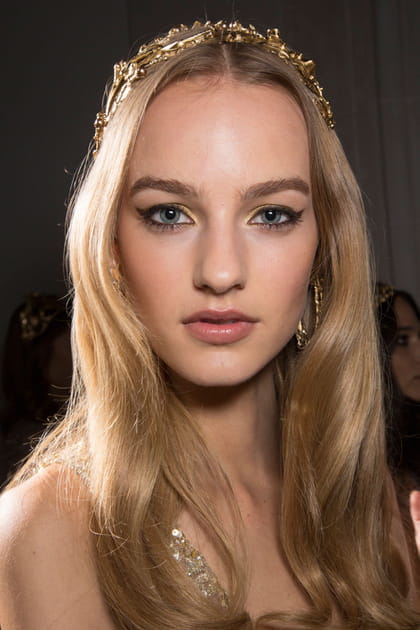 Le look enchanteur du d&eacute;fil&eacute; Elie Saab