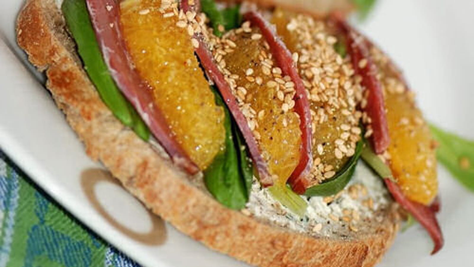 Tartine au magret de canard & orange