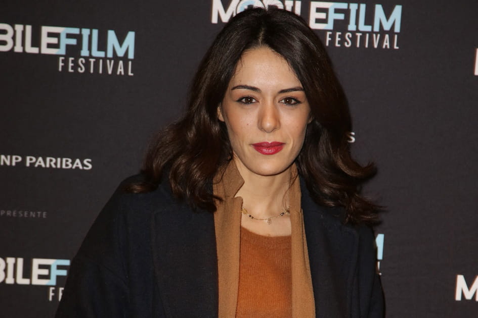 Le brushing volume de Sofia Essa&iuml;di