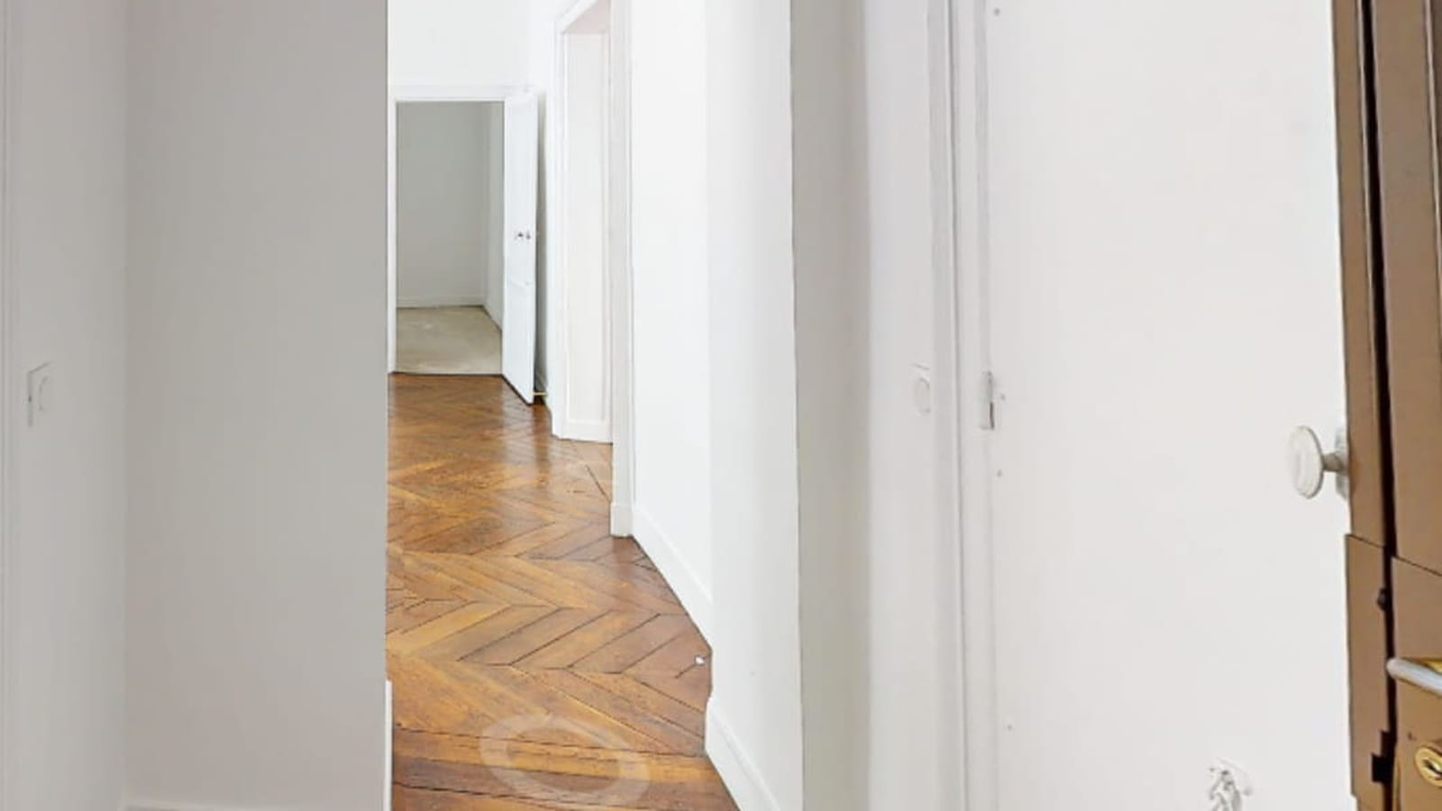 Entrée avant 