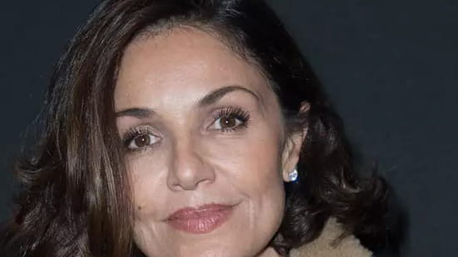 Nadia Farès