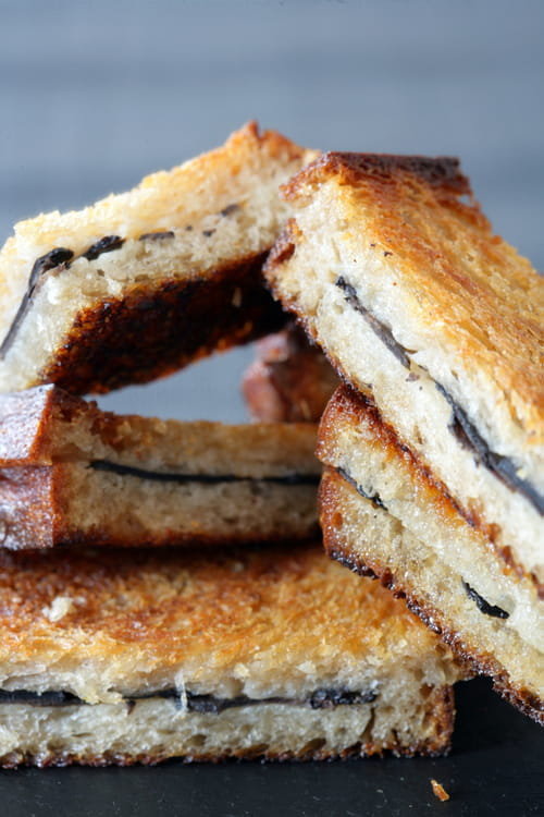 Sandwich tiède à la truffe fraiche et beurre salé