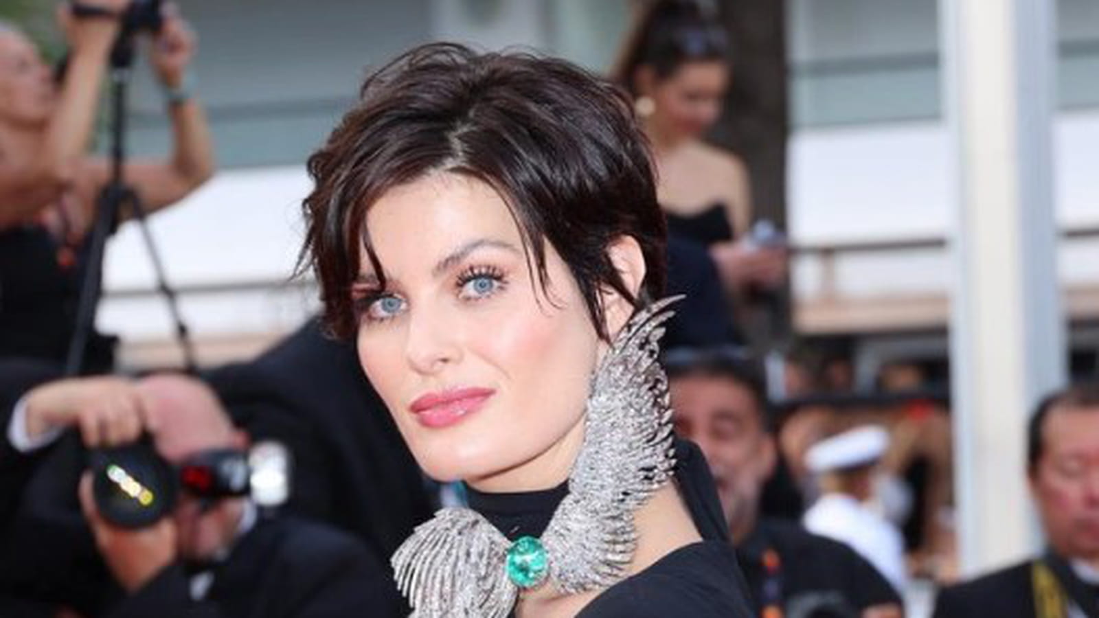 Isabeli Fontana et sa coupe courte