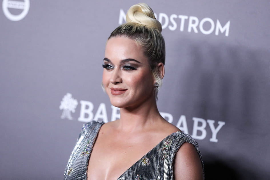 Le chignon blond polaire de Katy Perry