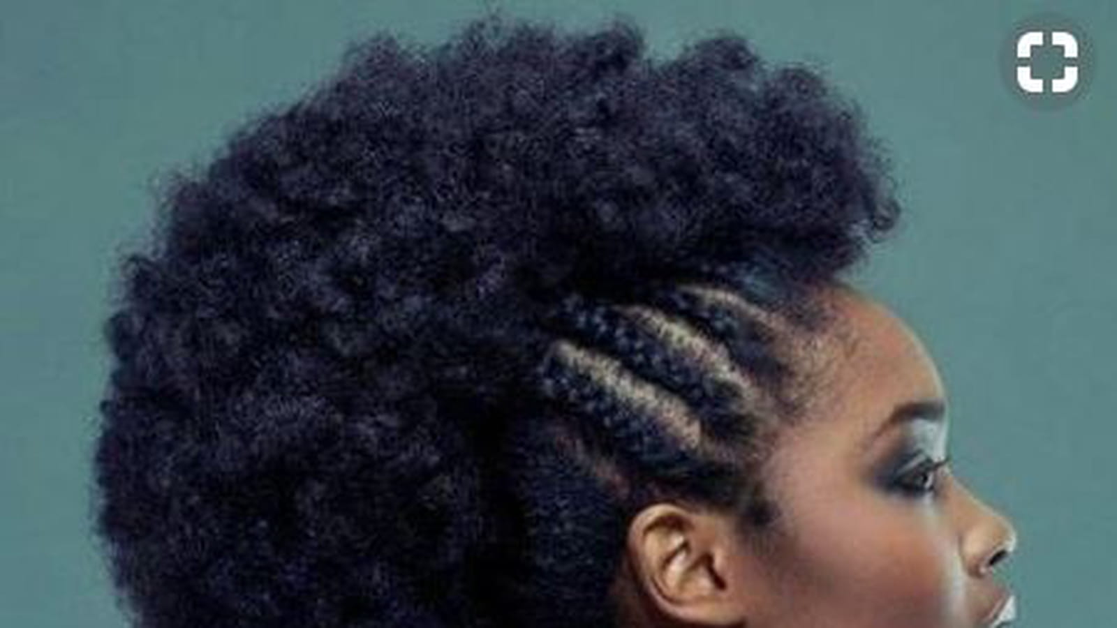 La coiffure afro asymétrique 