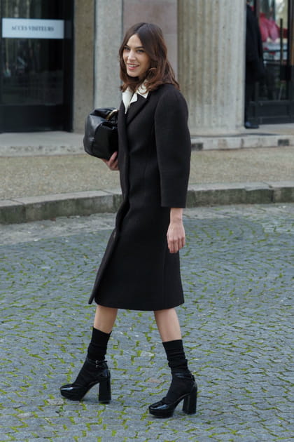 Alexa Chung en tenue preppy