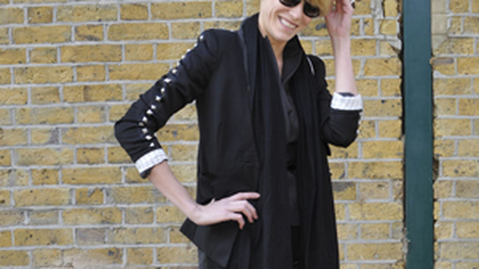 Jean slim et veste noire