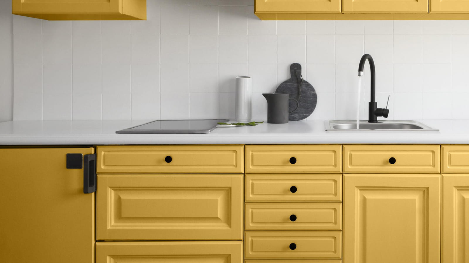 Cuisine jaune rustique