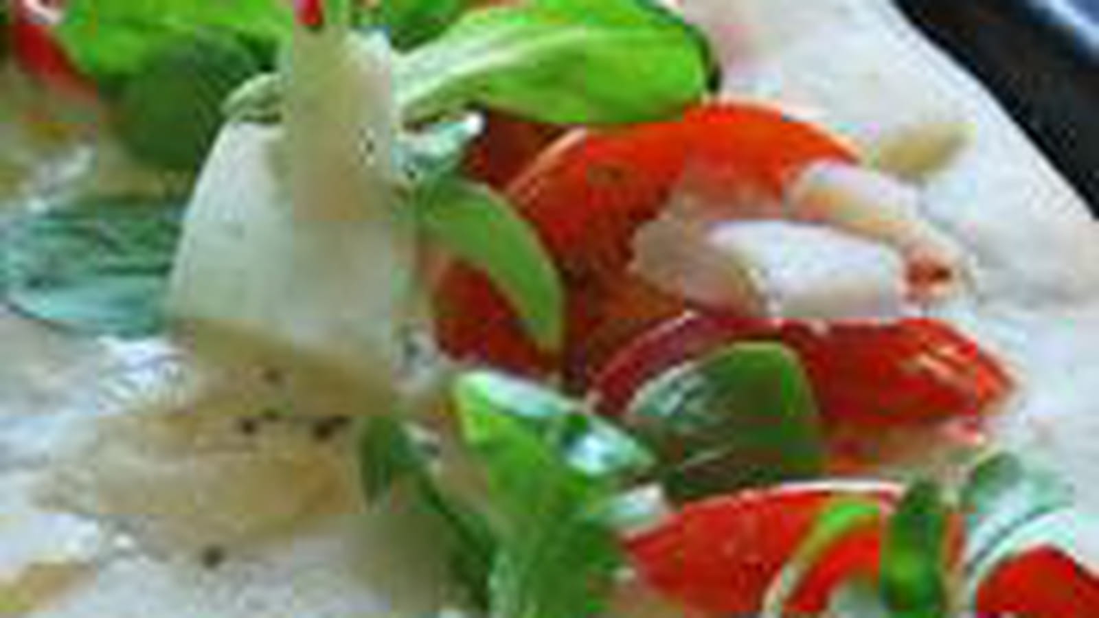 Pizza à la ricotta, tomates et mozzarella