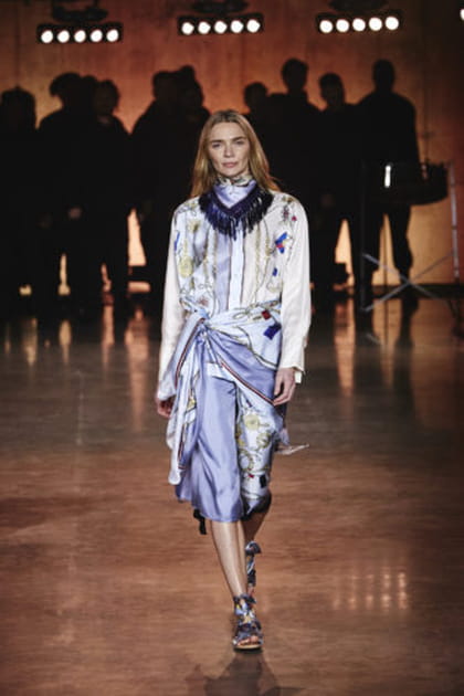 D&eacute;fil&eacute; Tommy Hilfiger see now, buy now