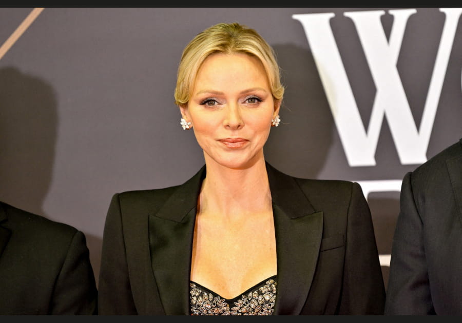 Le chignon bas de Charlene de Monaco