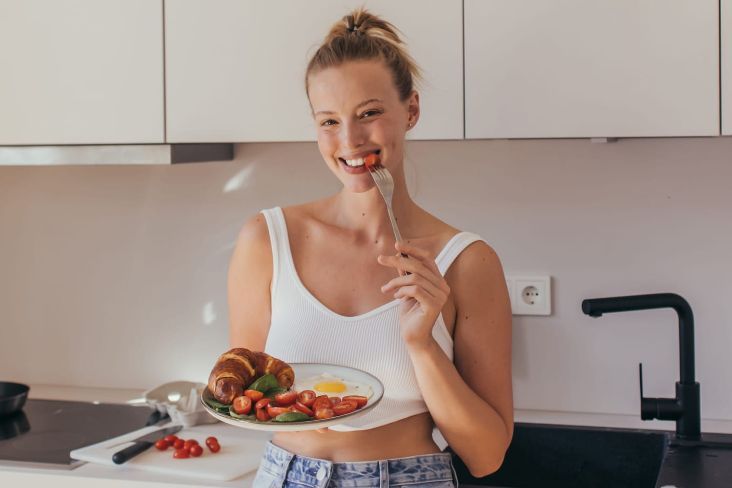 According to Japanese researchers, here is what to eat before a meal to lose weight