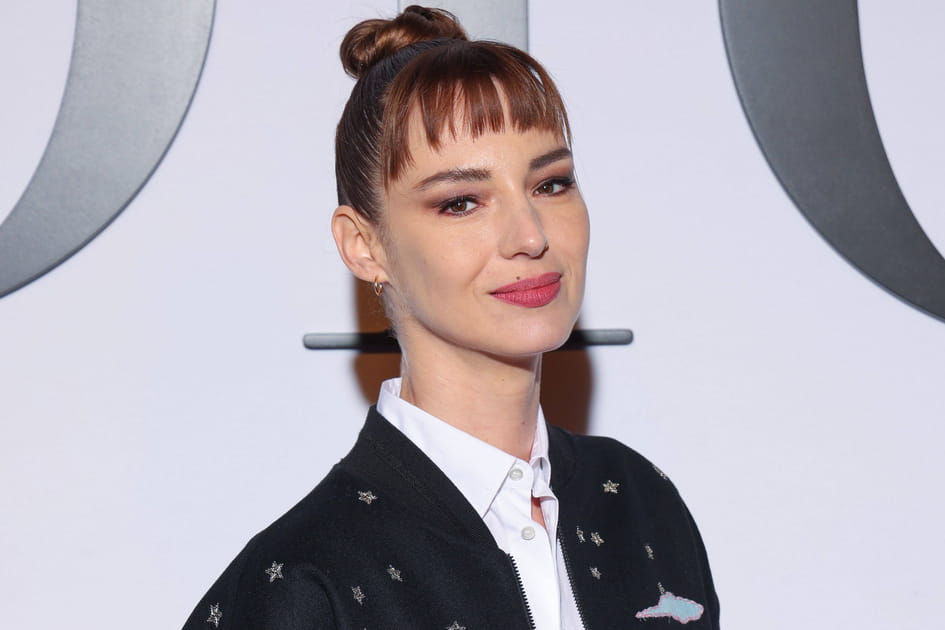 La frange courte de Louise Bourgoin