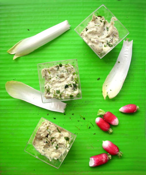 Sauce à l'avocat et aux anchois