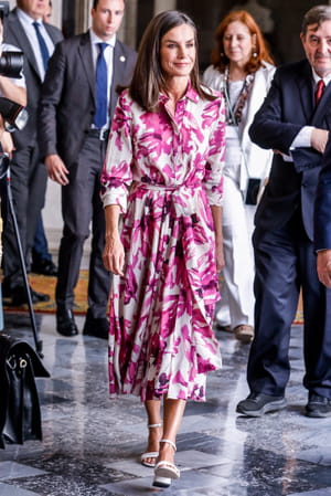 look-letizia-d-espagne