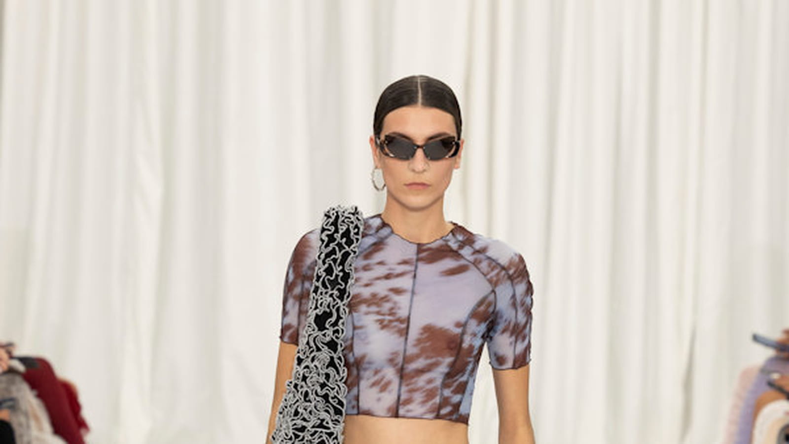Défilé Ester Manas automne-hiver 2024-2025