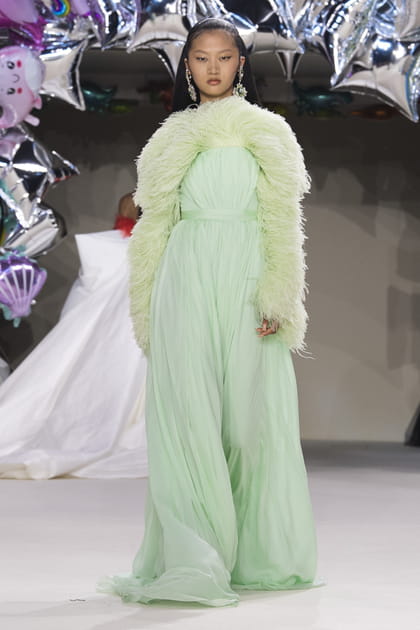 Look 33&nbsp;du d&eacute;fil&eacute; Giambattista Valli