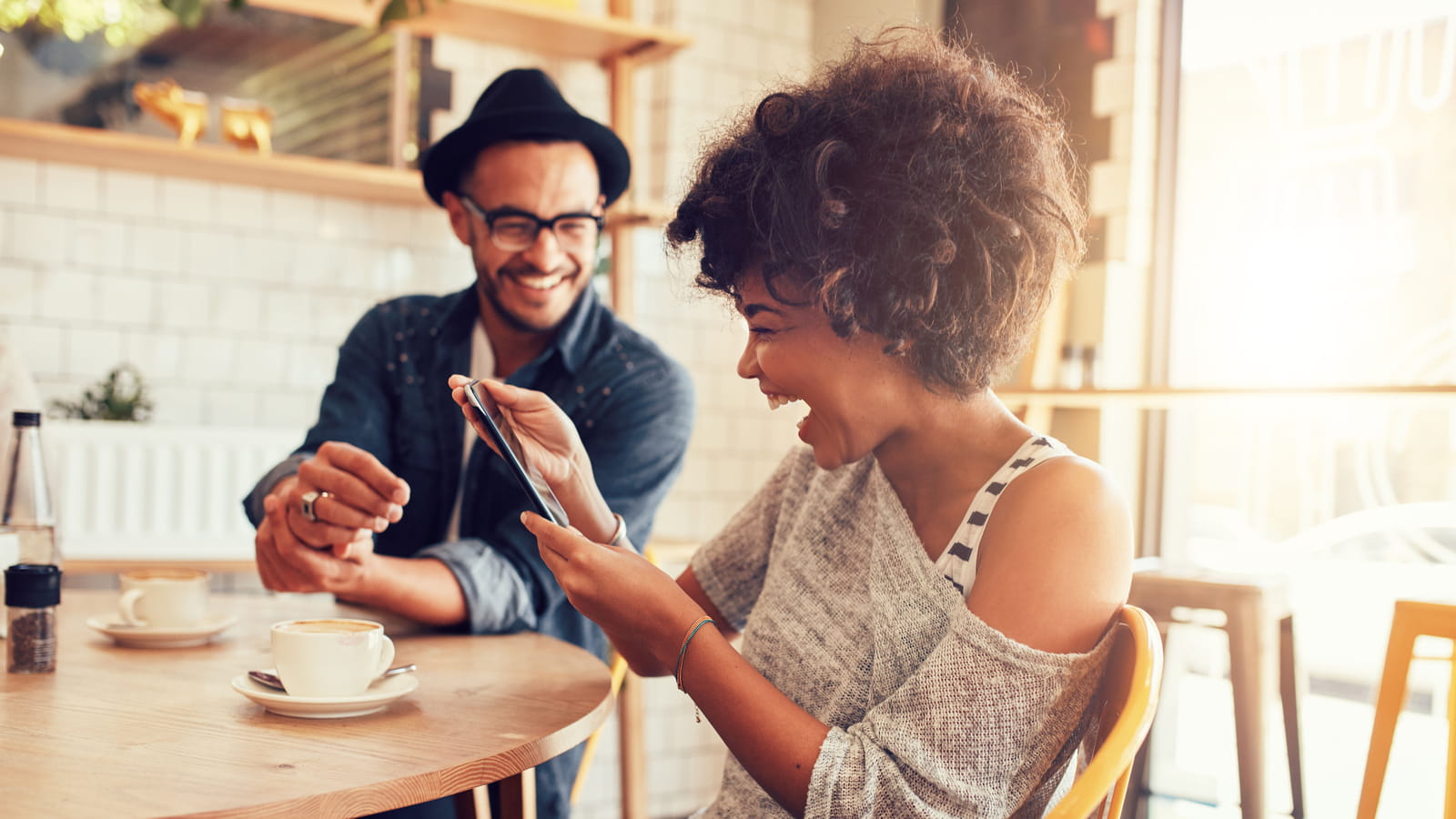 5 applis pour vivre son couple en mode 2.0