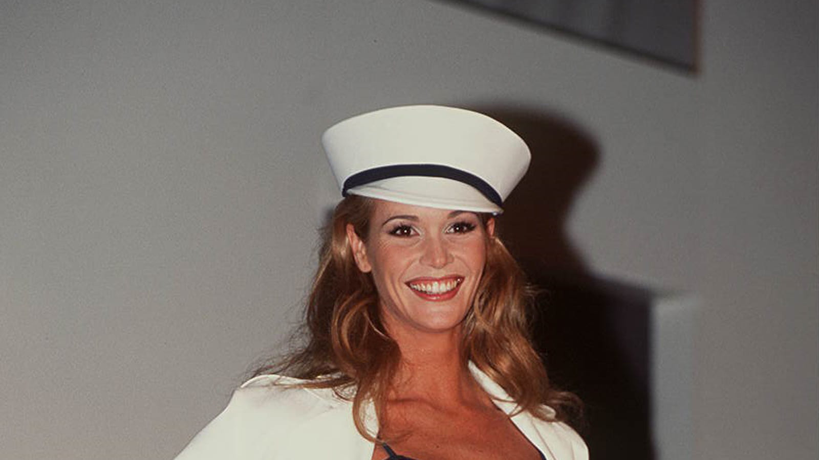 Elle McPherson - 1994