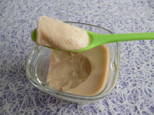 Yaourts maison végétaux amandes et noisettes à 70 kcal