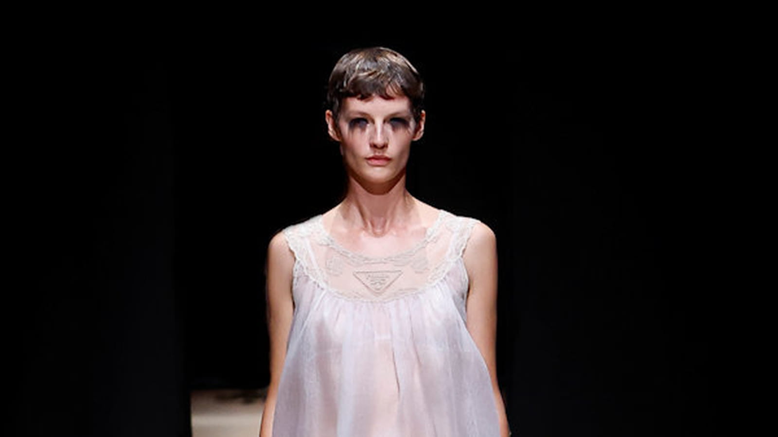 Look 24