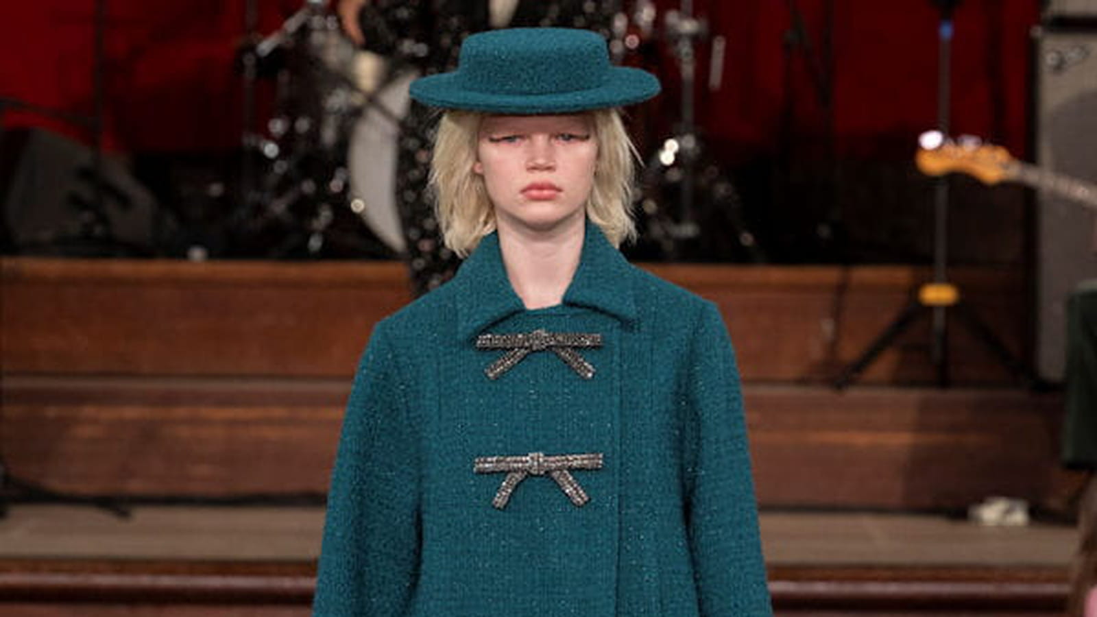 Look 1