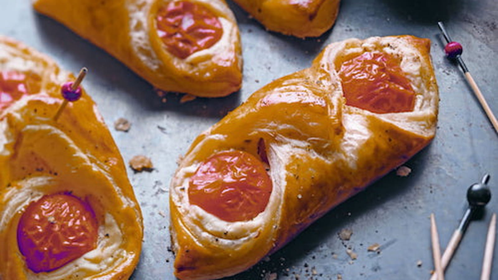 Oranais salés aux tomates cocktails et ricotta