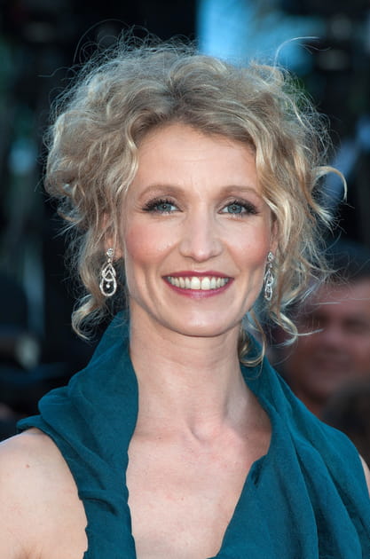 Le chignon coiff&eacute;-d&eacute;coiff&eacute; d'Alexandra Lamy