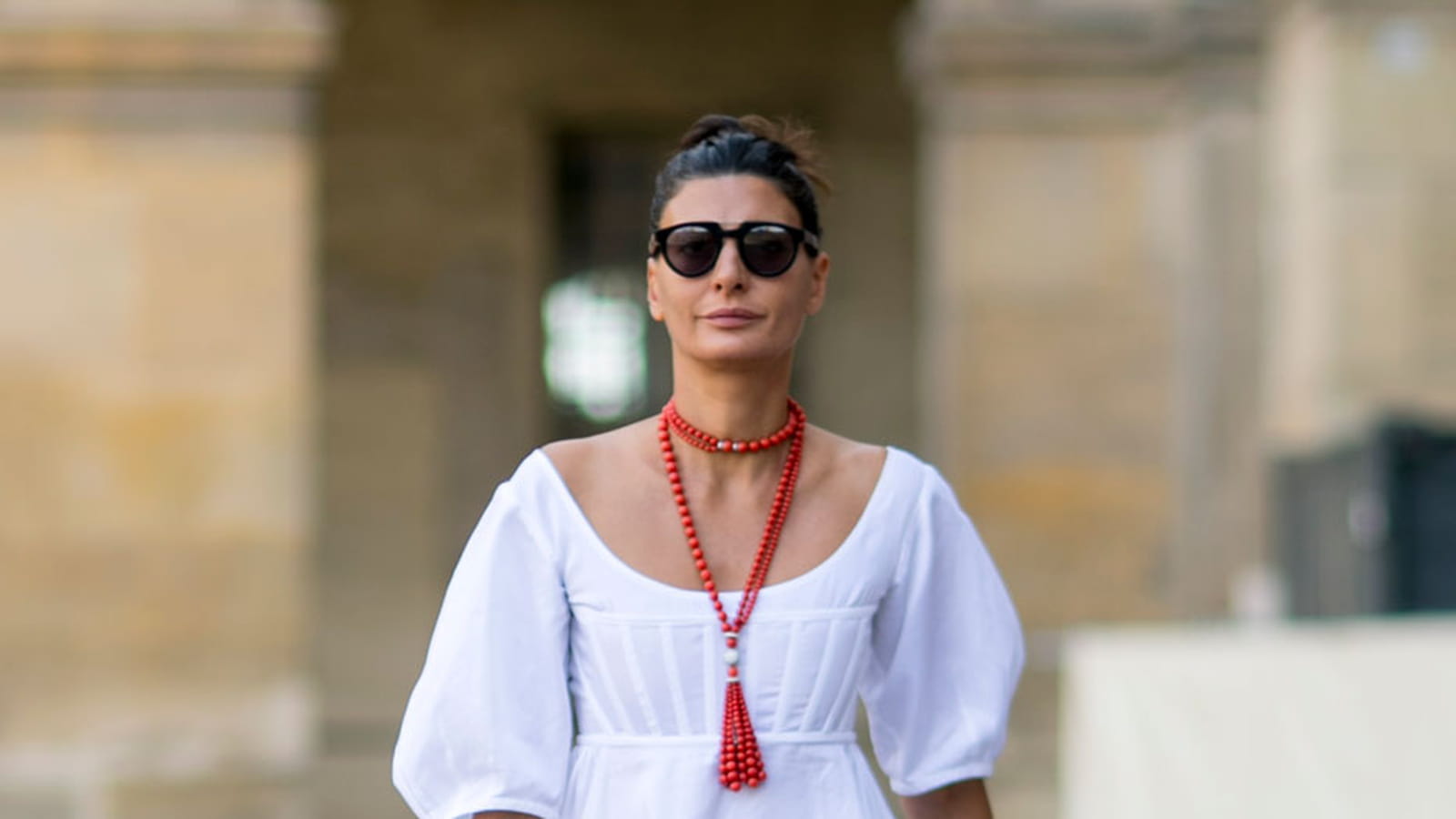 Le blanc et multicolore
