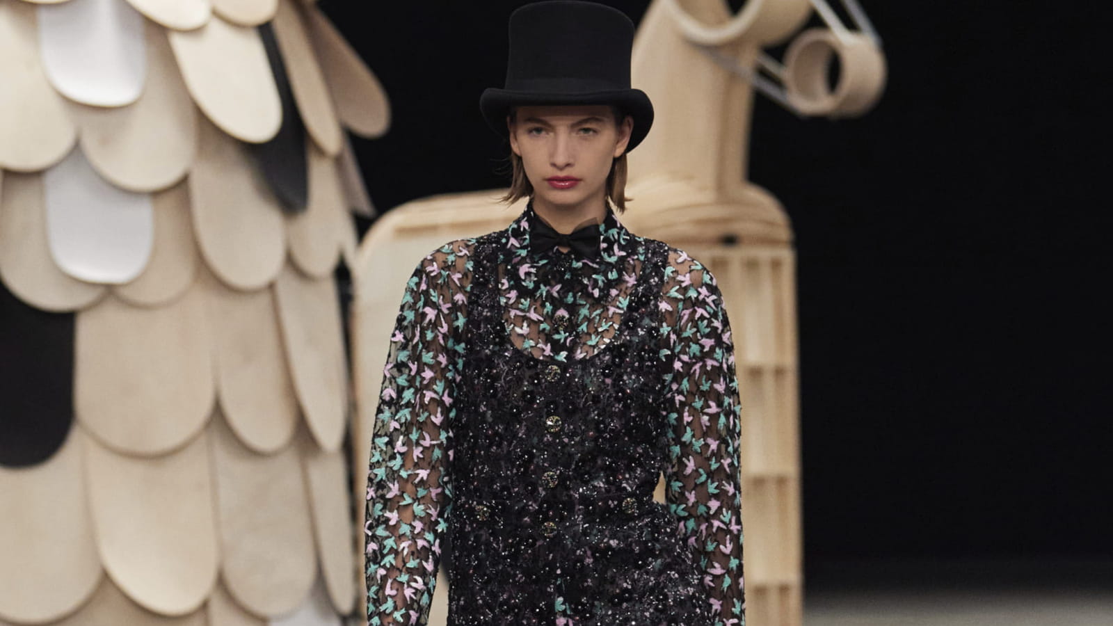 Look 35