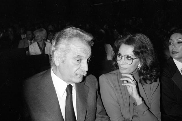 En compagnie de Sophia Loren lors d'un spectacle &agrave; Paris en 1979