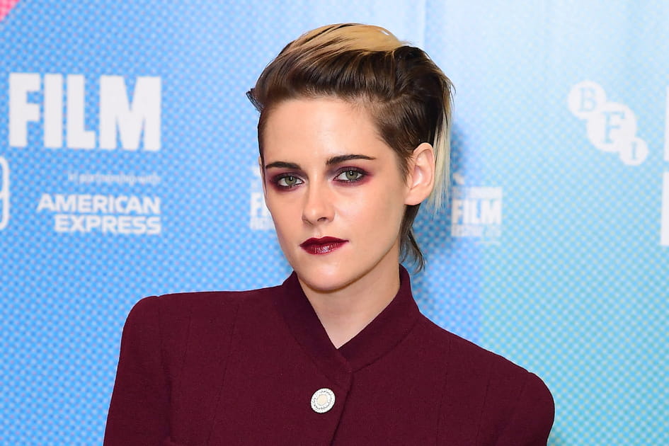 Flop&nbsp;: Kristen Stewart et son total look lie de vin