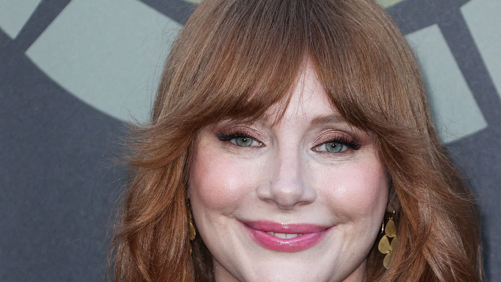Bryce Dallas Howard avec frange