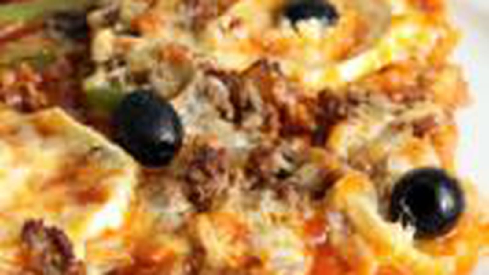 Pizza boeuf, poivrons et 4 fromages