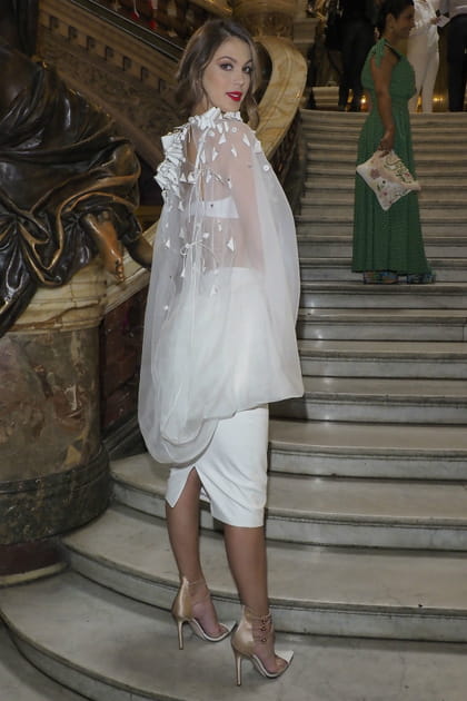 Iris Mittenaere au d&eacute;fil&eacute; Stephane Rolland