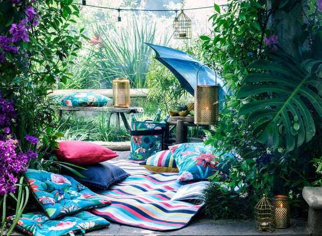 Des coussins extérieurs ambiance tropicale