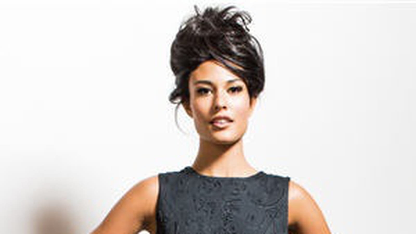 Robe noire sans manche de Rinascimento