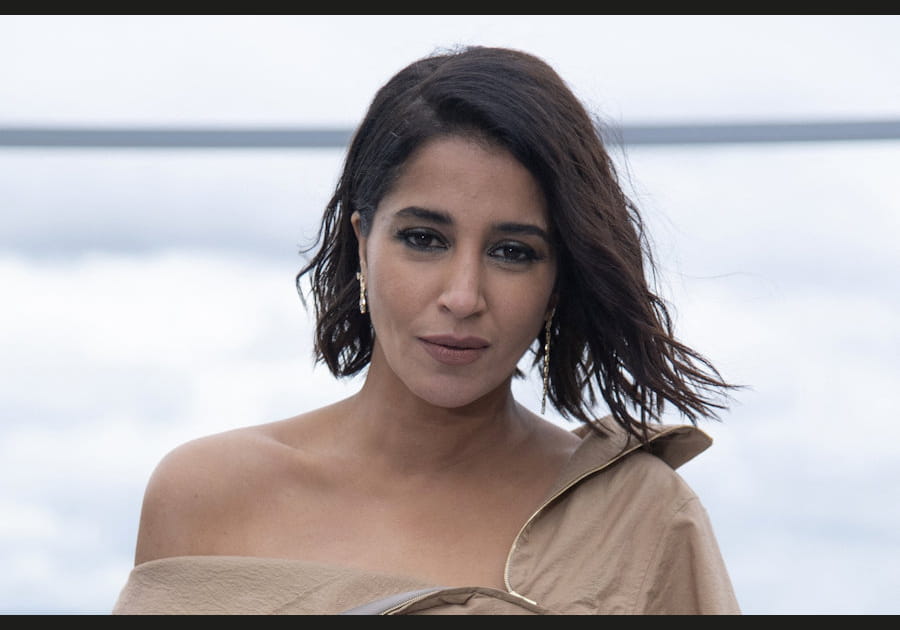 Les paupi&egrave;res glossy de Leila Bekhti