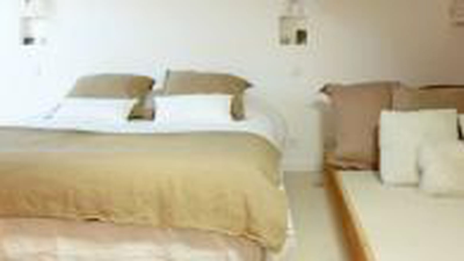 Blanc et beige