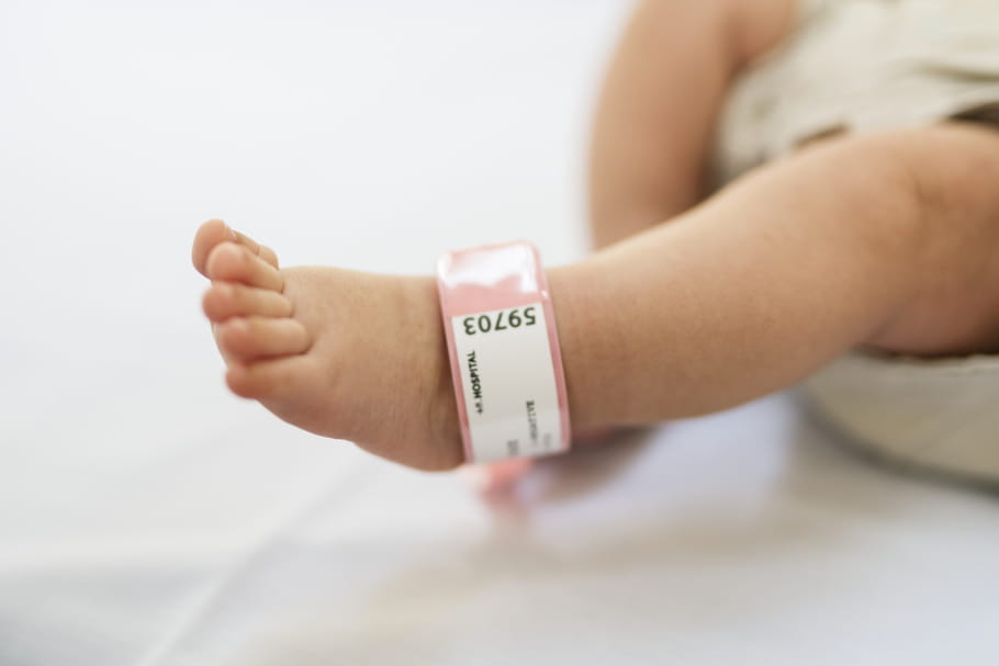Bébés nés sans main : une enquête ouverte en Allemagne