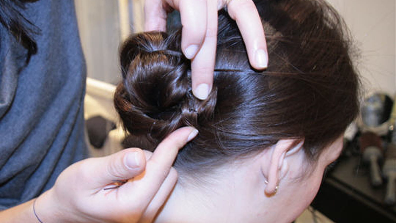 Fixer le chignon