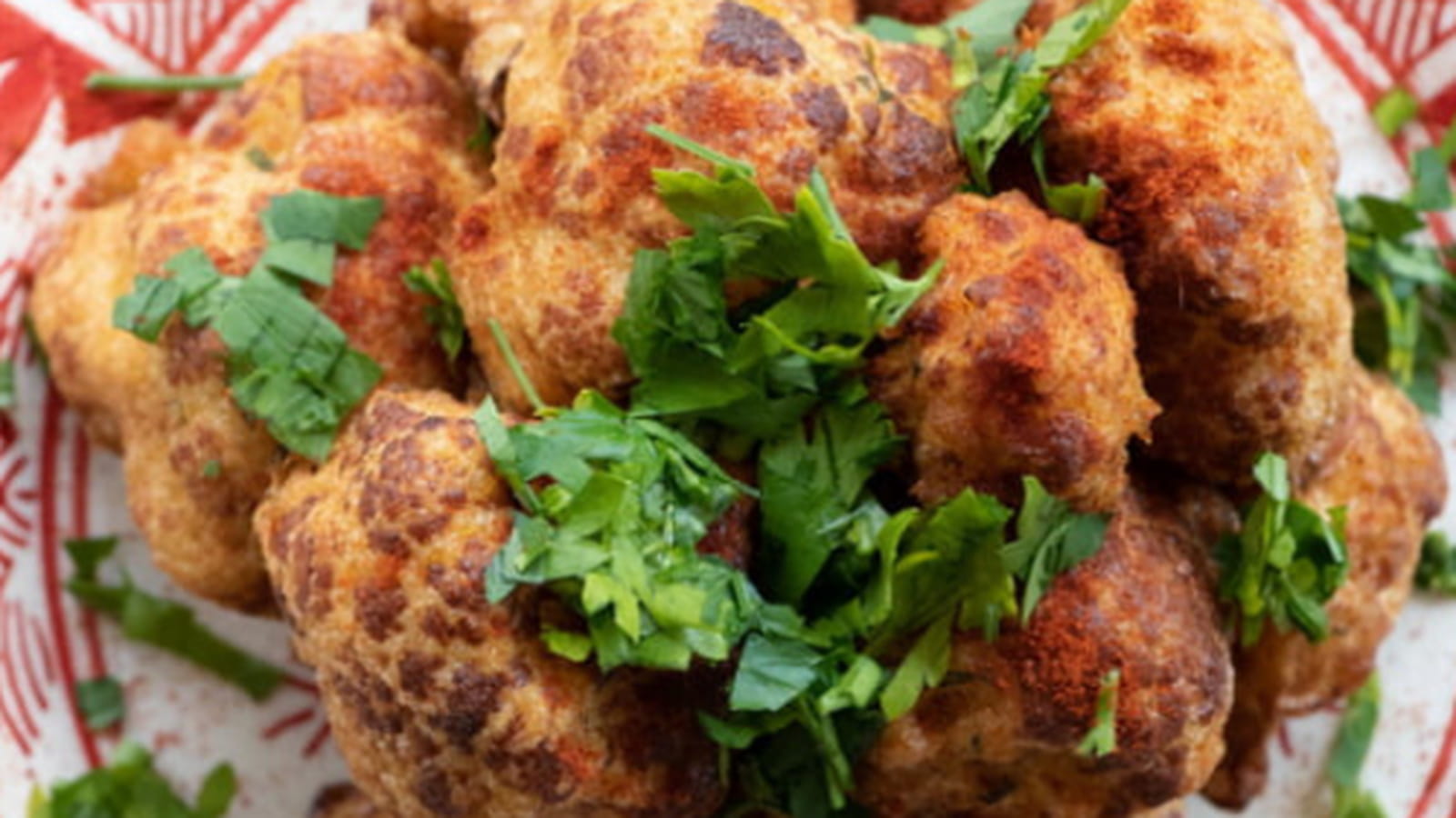 Beignets de chou-fleur à l’ail et au paprika