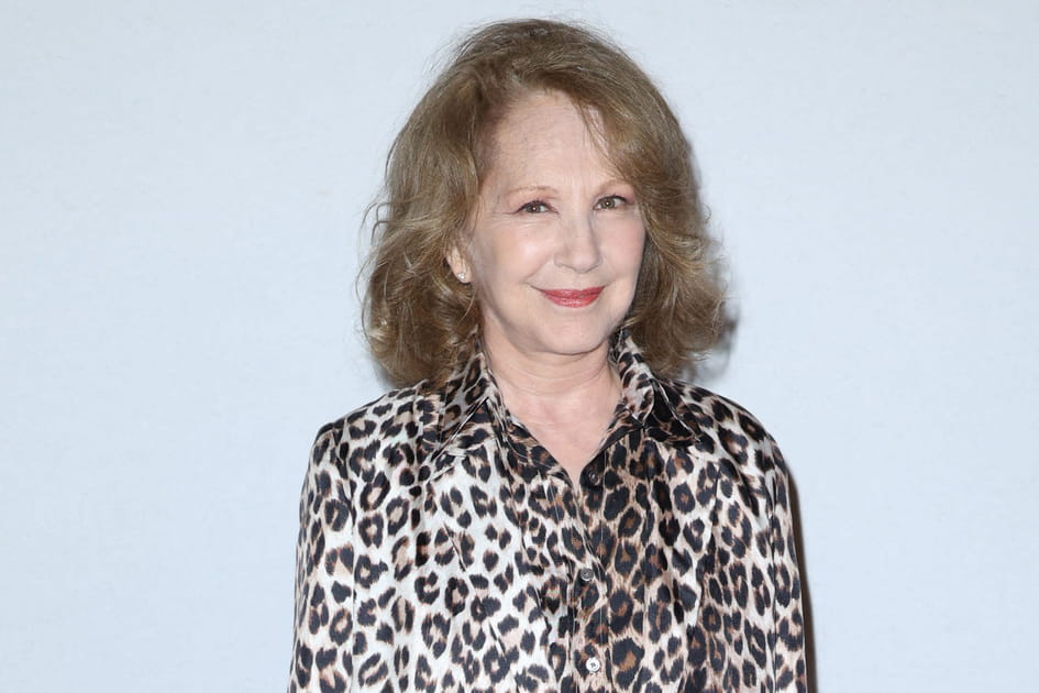 Nathalie Baye, toujours pimpante gr&acirc;ce &agrave; ses nuits d&eacute;tox