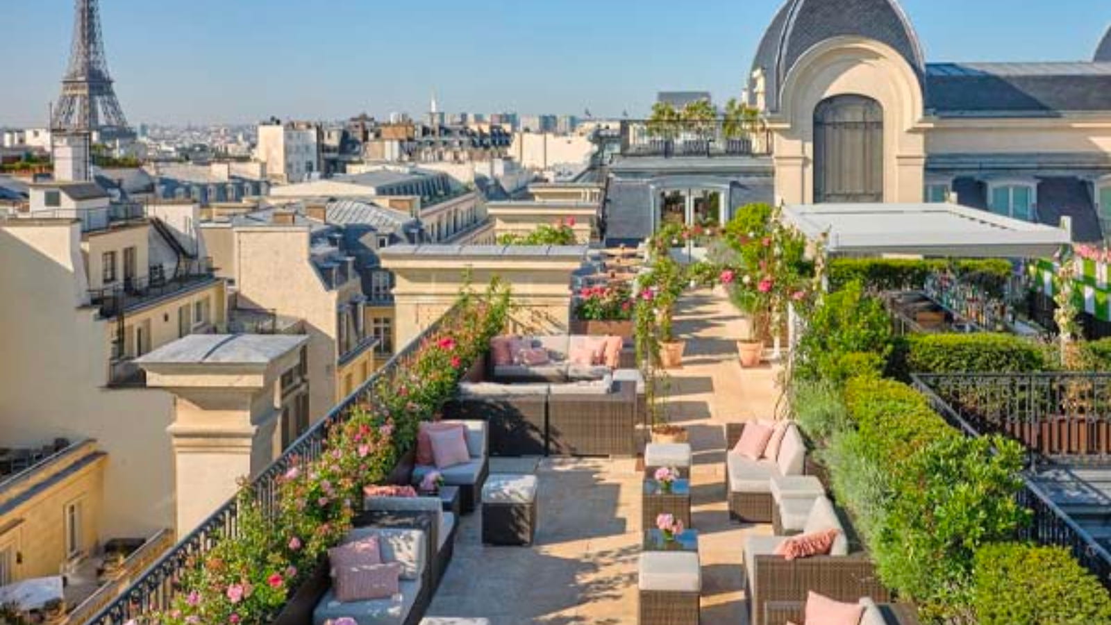 Le rooftop L'Oiseau Blanc pour voir le feu d'artifice du 14 juillet à Paris