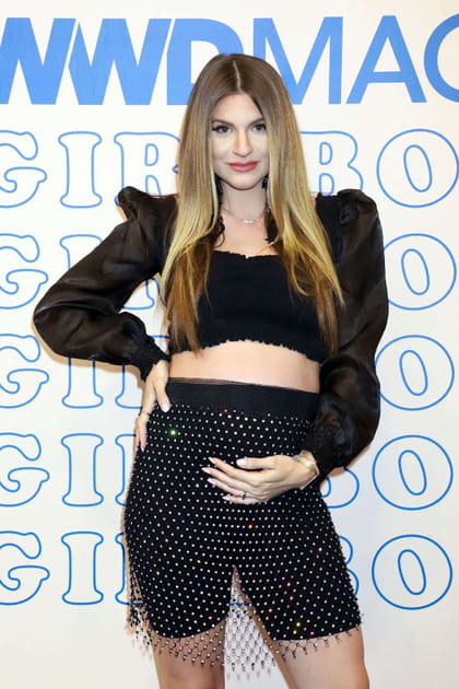 Rachel McCord en cycliste twist&eacute;