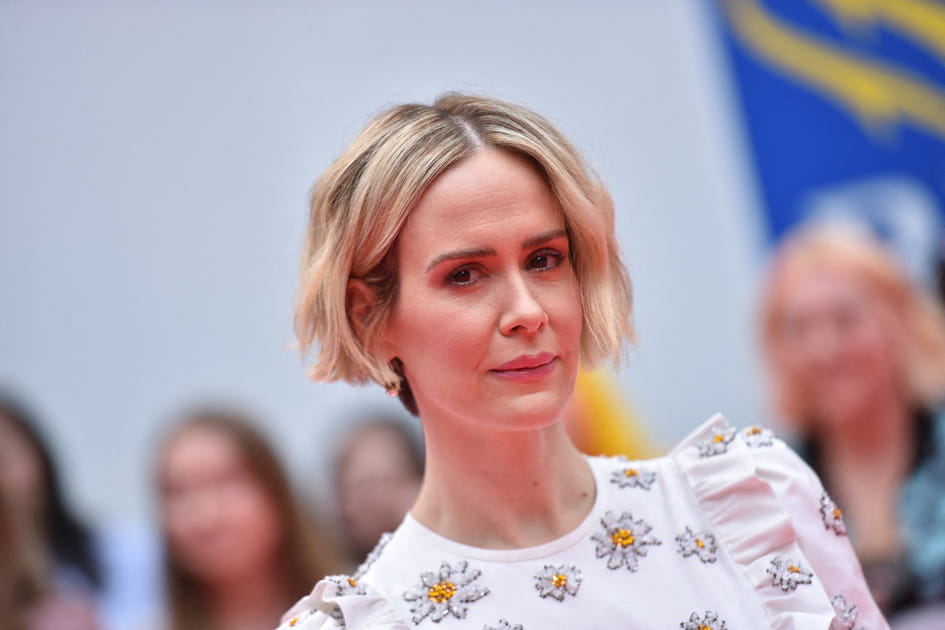 Sarah Paulson est scintillante en blonde