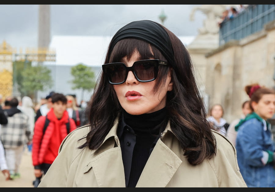 Le bandeau dans les cheveux d'Isabelle Adjani