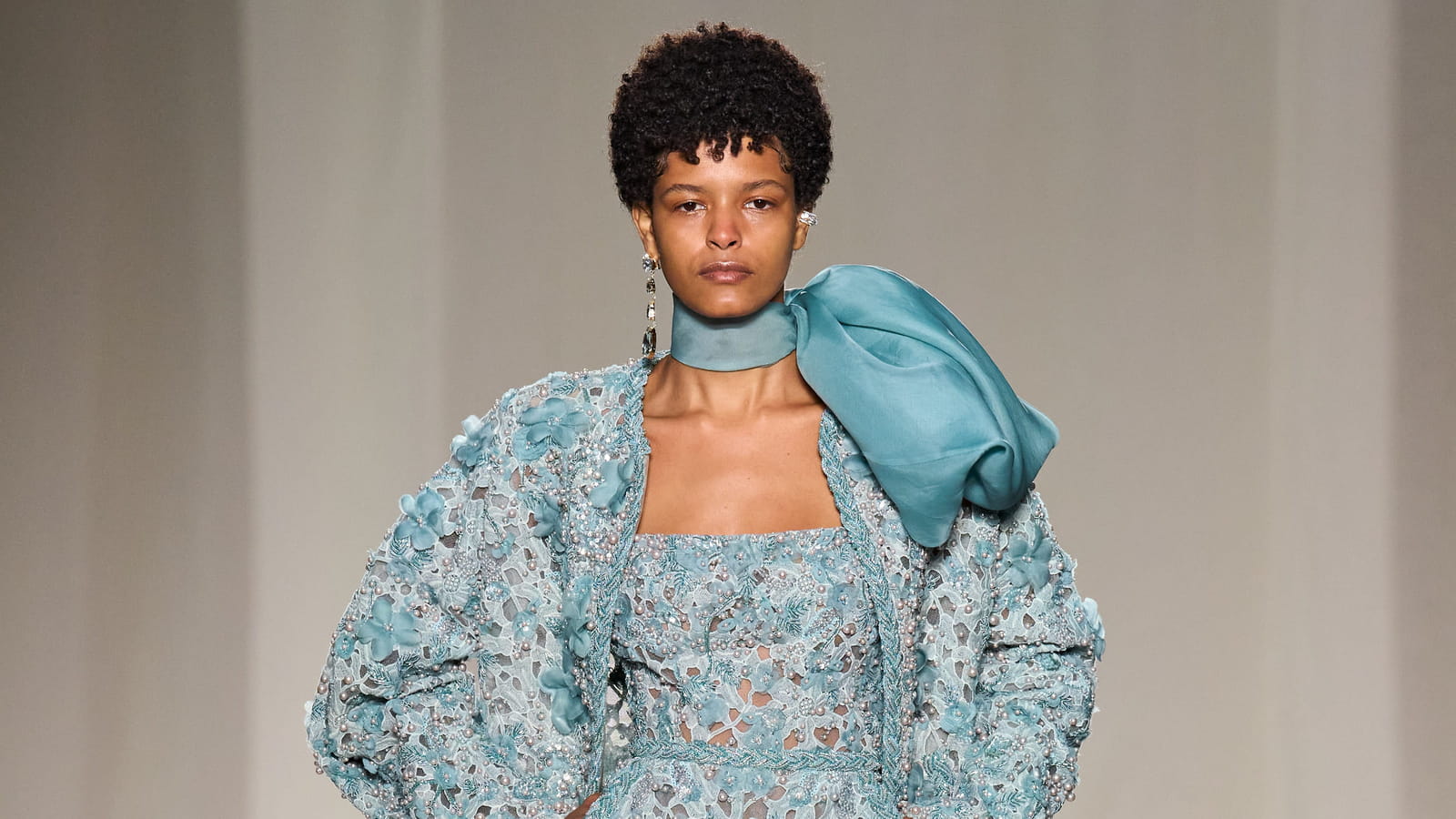 Look 12