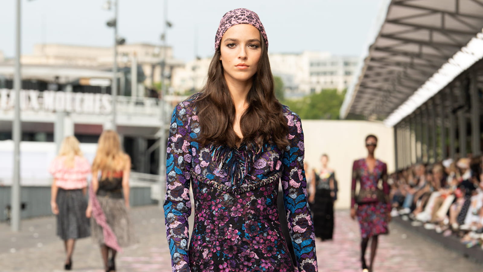 Look 29